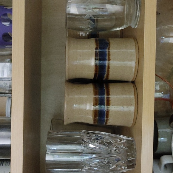 7 Studio Pottery Drinking Vessels 10 oz - Picture 5 of 13